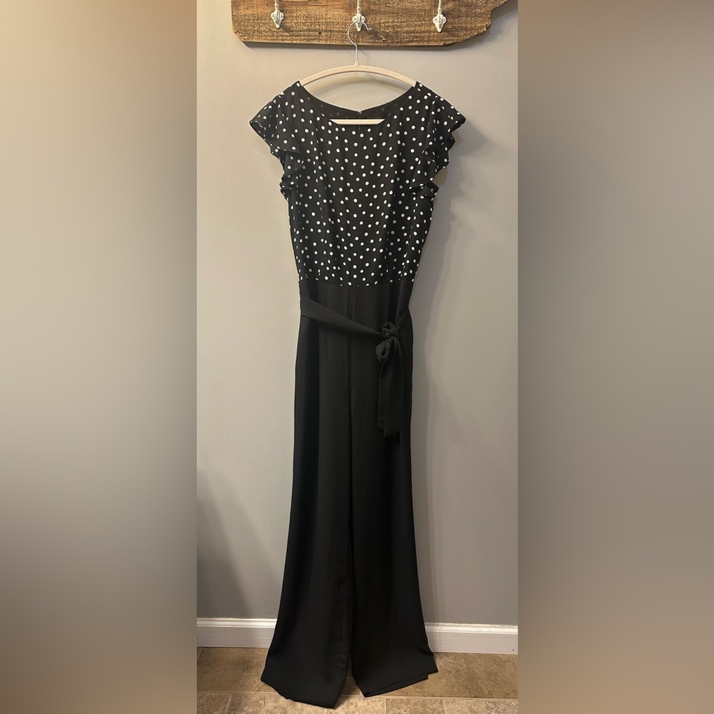 NWT Ann Taylor Black and White Jumpsuit Size 10